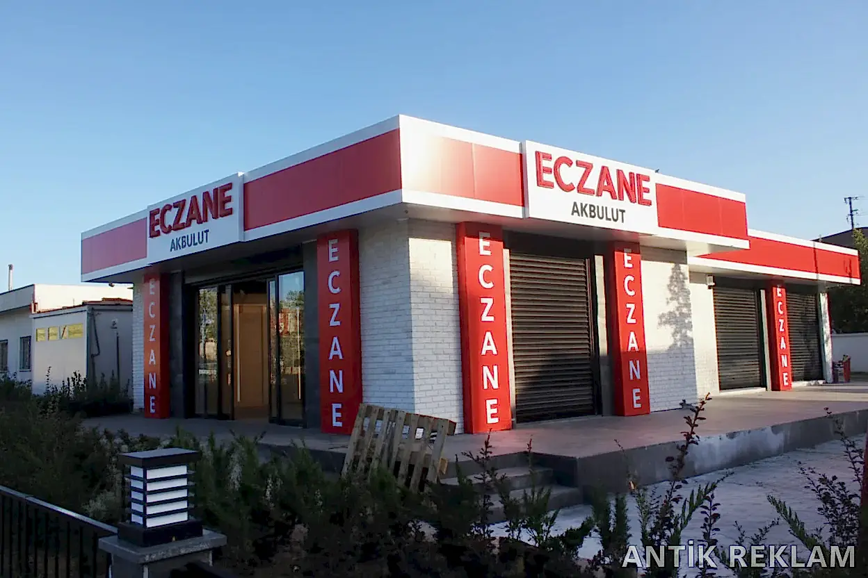 Akbulut Eczane şişirme kutu harf cephe tabela kırmızı zemin LED aydınlatmalı dış mekan uygulaması